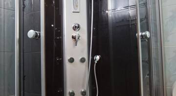 Фото номера Двухместный номер с 2 отдельными кроватями и общей ванной комнатой Гостиница Оделина Отель г. Уссурийск 6